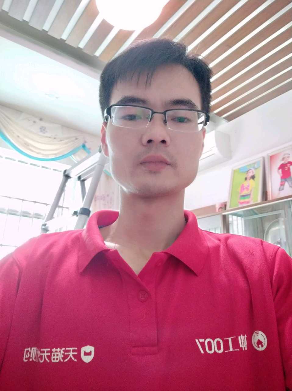 龚少卿师傅